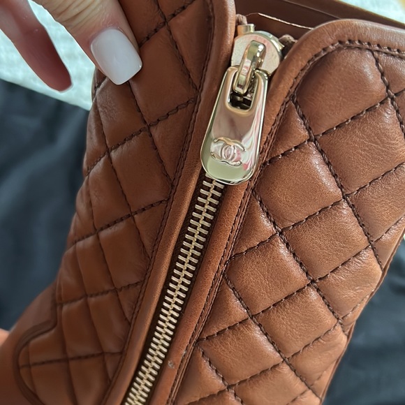 Authentic CHANEL Caramel Leather Boots ~Wore once - Picture 7 of 11